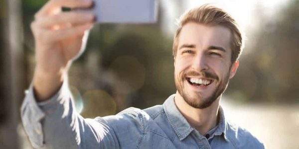 صفات الرجل النرجسي.. وكيف نتعامل معه؟