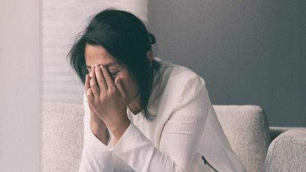 كيفية التعامل مع الشخصية الحساسة والتقليل من توترها كيفية التعامل مع الشخصية الحساسة