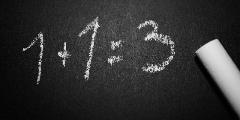 أبرز علامات التفكير الدوجماتي وكيفية التعامل مع أصحابه