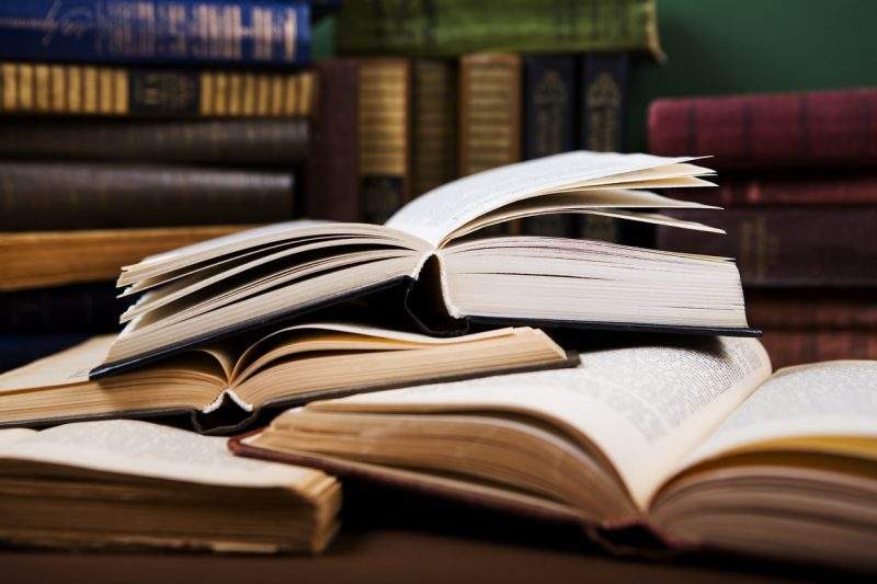 تاريخ صناعة الكتب
