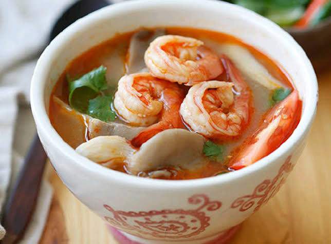 طريقة عمل شوربة الجمبري