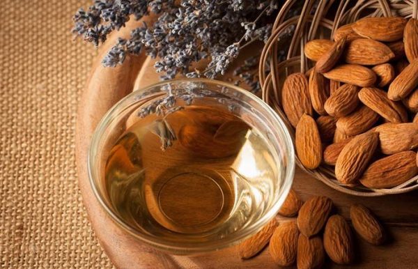 زيت السمسم للبشرة