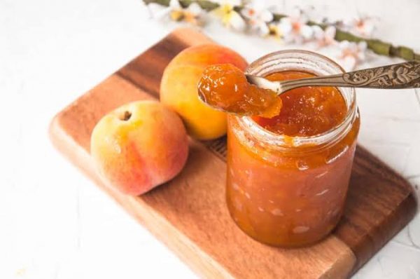 مربى الخوخ بأكثر من طريقة وأبرز فوائدها طريقة عمل مربى الخوخ