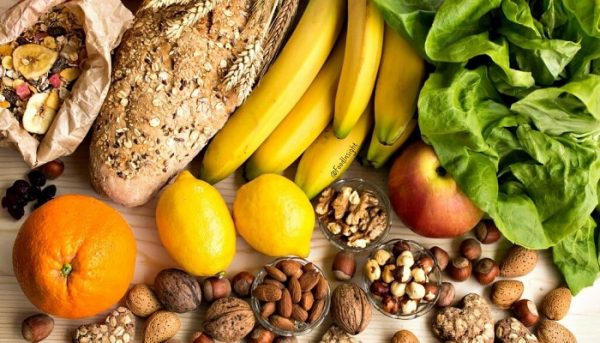  المكملات الغذائية في سن الأربعين