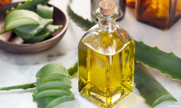 الصبار وزيت جنين القمح للبشرة