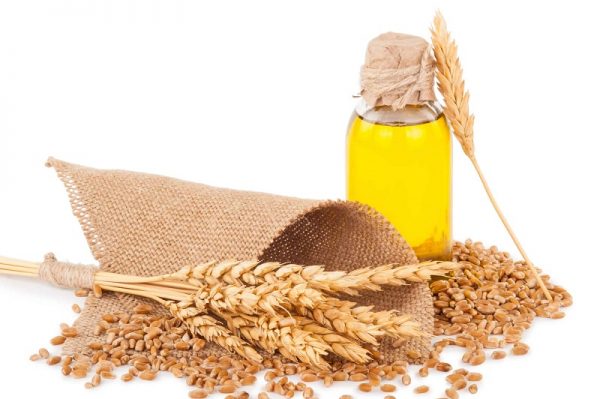 زيت جنين القمح لتبييض البشرة