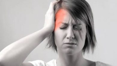 علاج وجع الرأس من الأمام مع العين